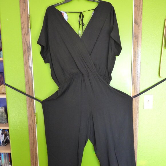 BONGO PLUS GOTH 80'S STYL BOHO BLACK DEEP V-NECK BACK AND FRONT JUMPSUIT 3X XXXL